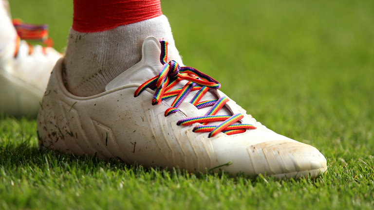 Rugby to support rainbow laces campaign over weekend